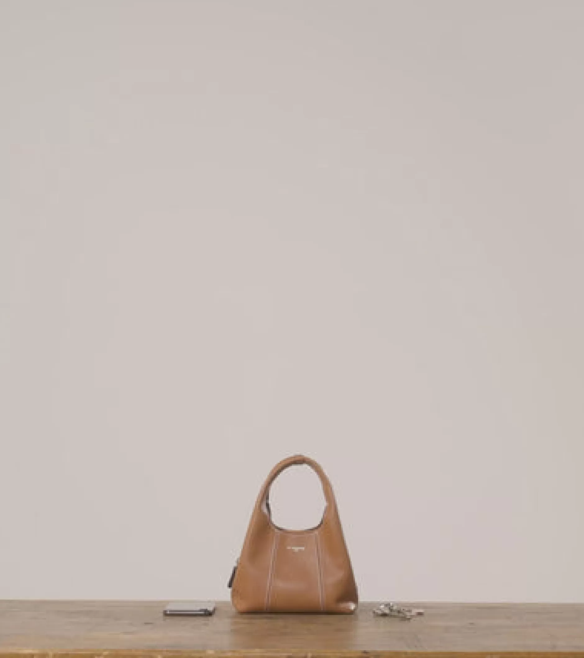 mini_sac__main_juliette_en_cuir_grain__orange_ocre_5.webp Femme Le Tanneur Mini sac à main Juliette en cuir grainé - ORANGE OCRE
