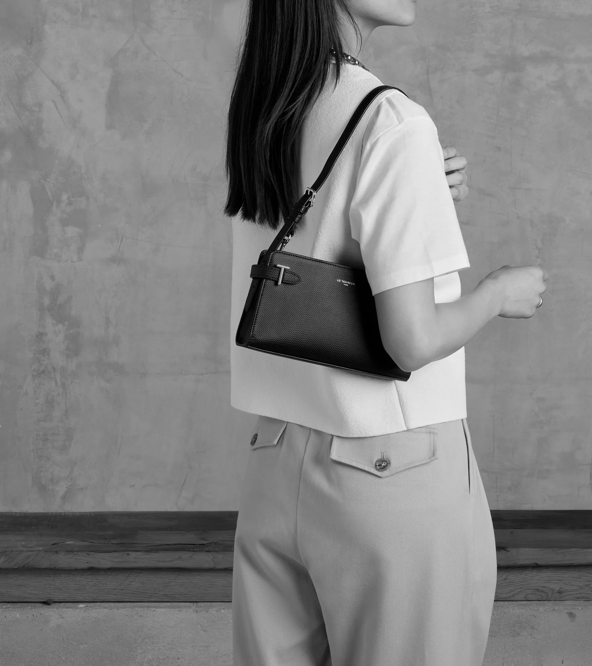 Femme Le Tanneur Petit sac à bandoulière Emilie en cuir signature T - BLEU ARGILE
