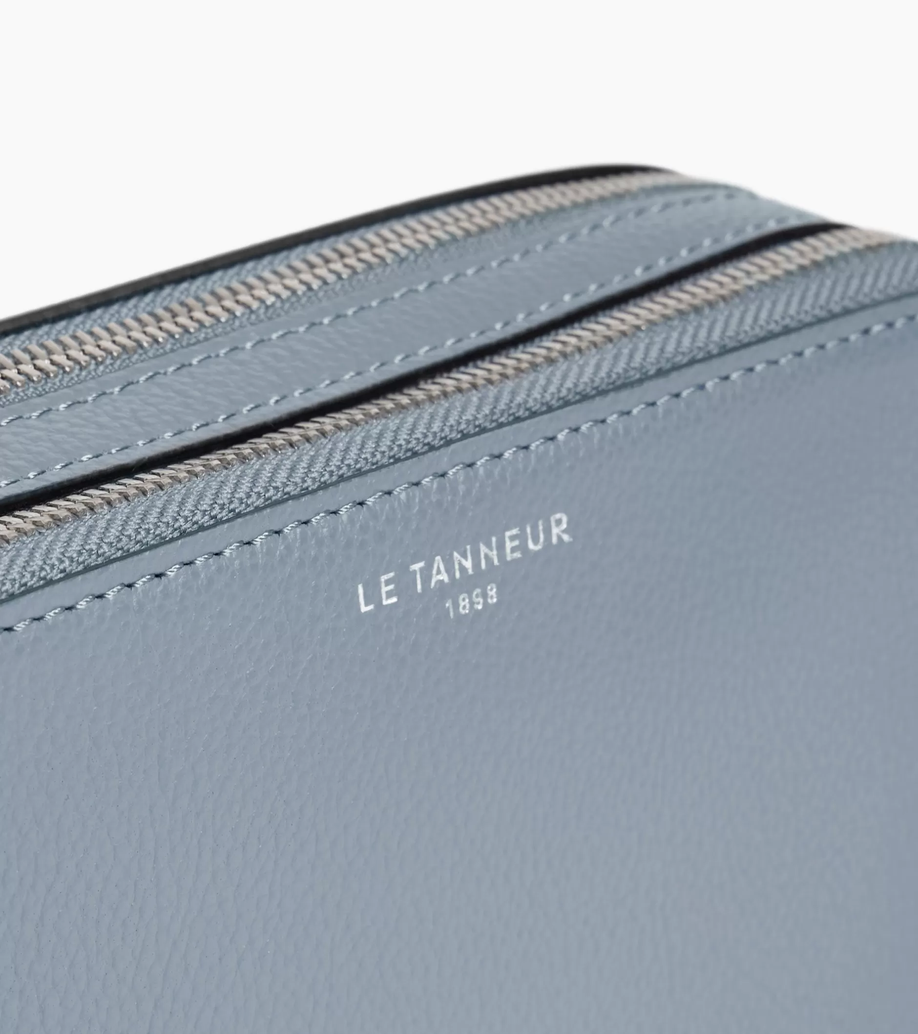 Homme Le Tanneur Petit sac bandoulière 2 compartiments Emile en cuir grainé - BLEU ARGILE
