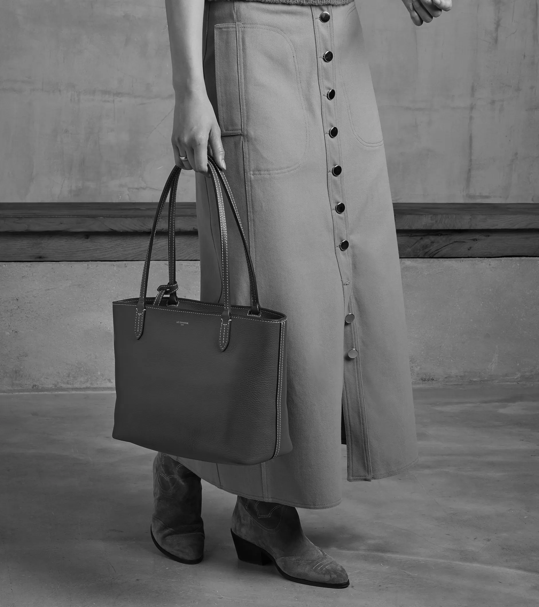 Femme Le Tanneur Petit sac cabas Louise en cuir grainé - Brown Tan Twilight Blue