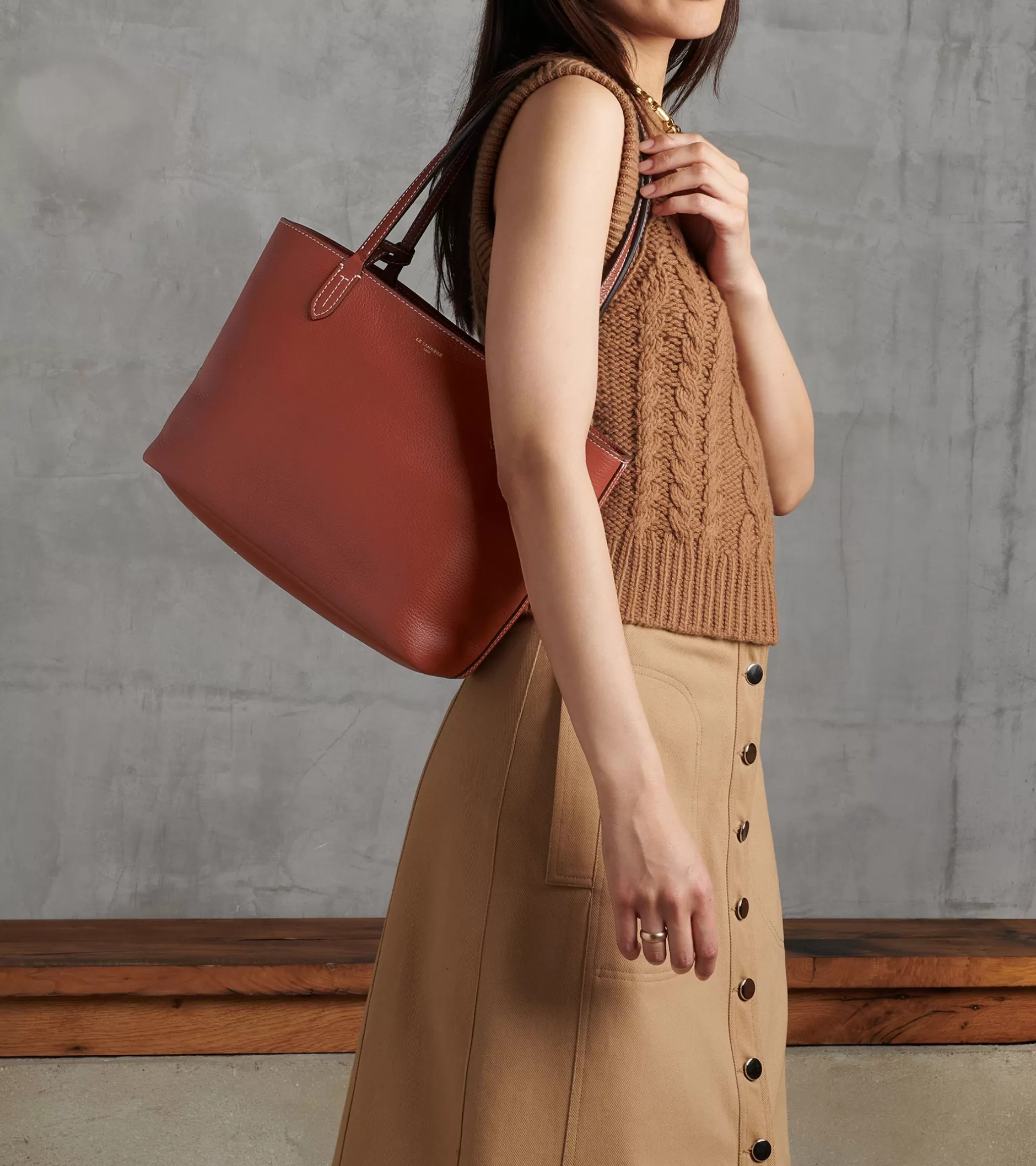 Femme Le Tanneur Petit sac cabas Louise en cuir grainé - Mahogany Brown Twilight Blue