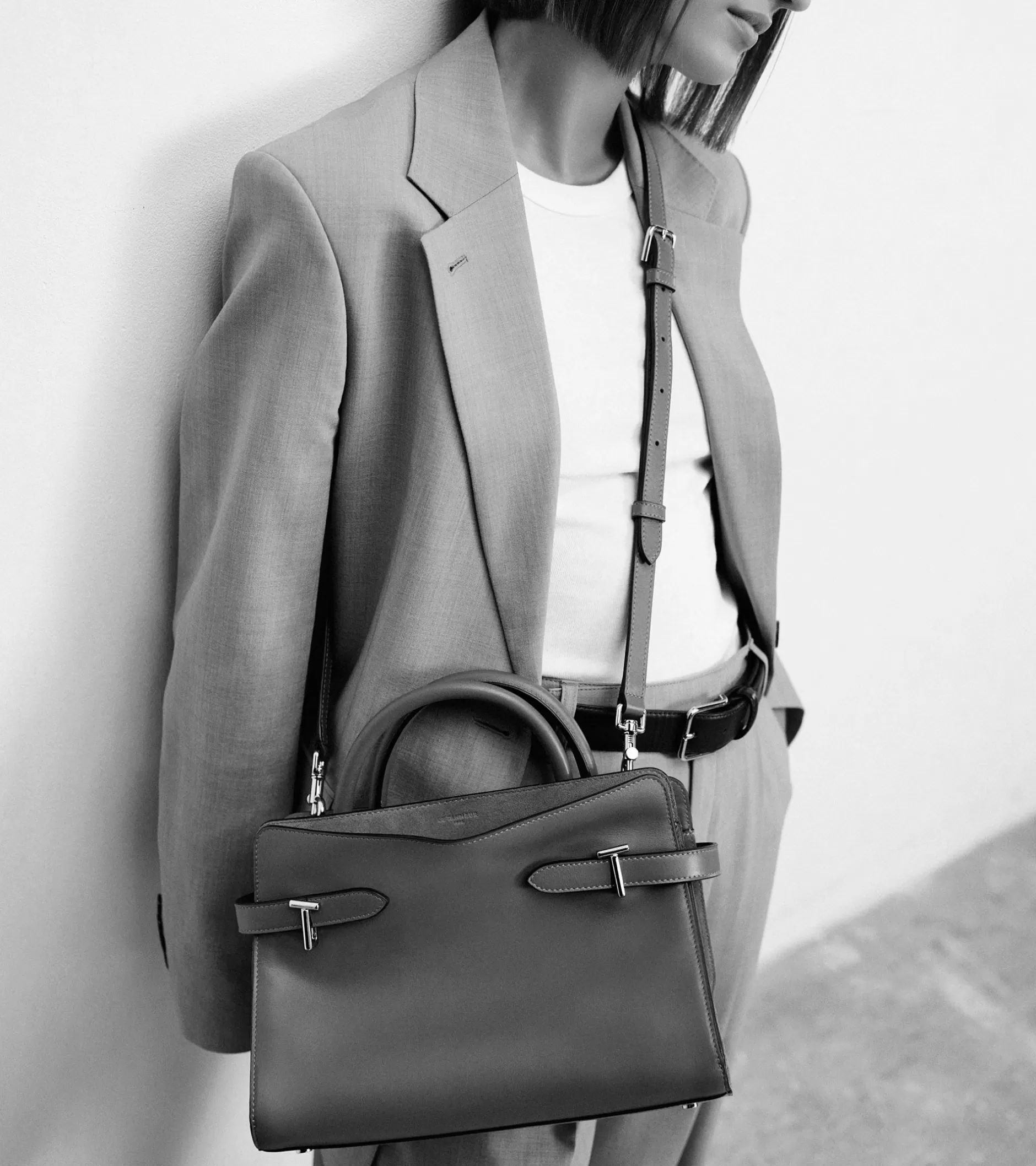 Femme Le Tanneur Sac à main moyen modèle Emie en cuir lisse et nubuck - BLEU ARGILE