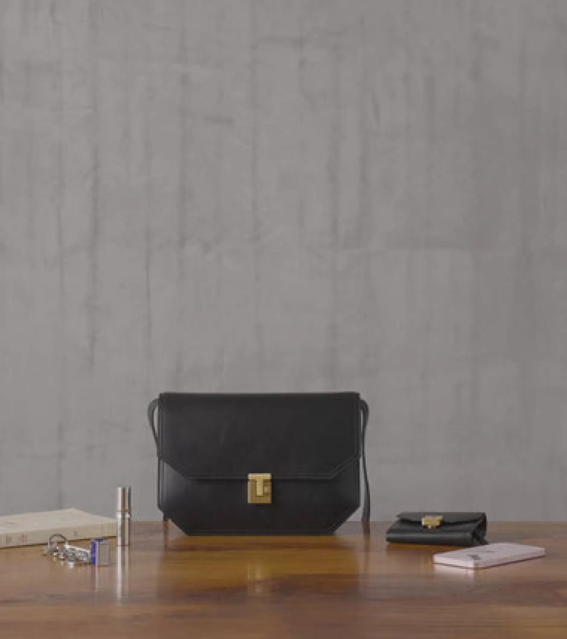Femme Le Tanneur Sac bandoulière moyen modèle Rose en cuir lisse - BLEU ARGILE