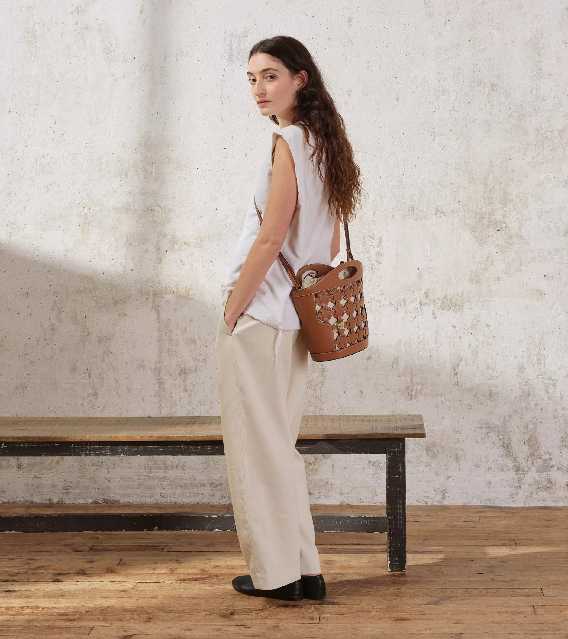 Femme Le Tanneur Sac seau Le Potier en toile coton et cuir lisse - TAN